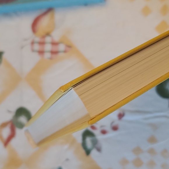 2/$8 🐣 The Other Half of the Egg 180 Ways to Use Up Extra Yolks or Whites 1967 - Picture 7 of 13